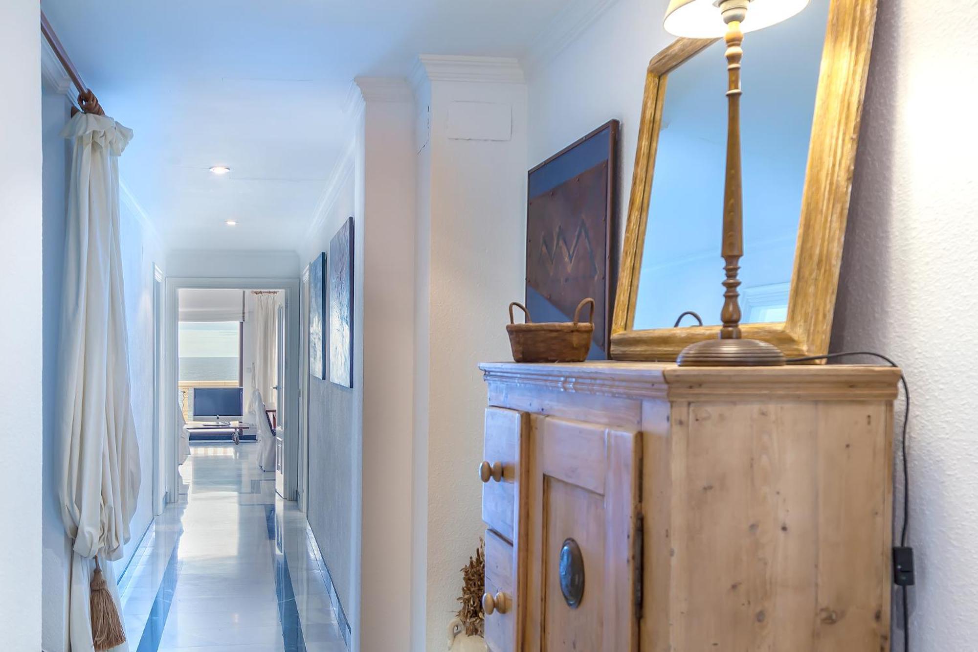 Mar-Beach Front Apartment In ฮาเวอา ภายนอก รูปภาพ