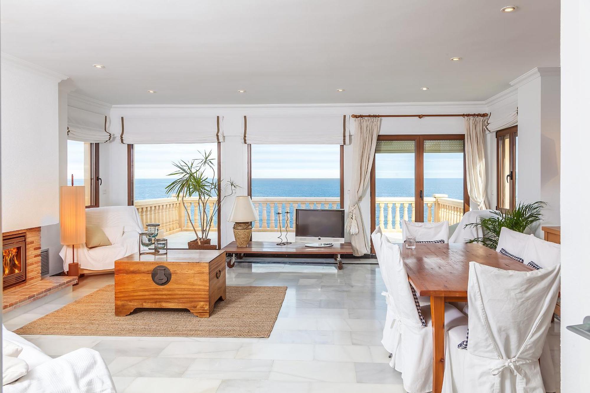 Mar-Beach Front Apartment In ฮาเวอา ภายนอก รูปภาพ